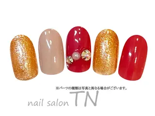 ネイル 矢川 まどかのネイルデザイン