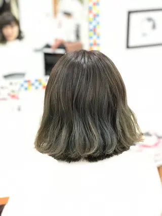 ミディアム カラー 山内 聡史のヘアスタイル