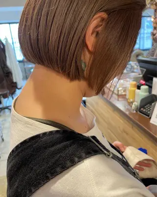 ショート さの あやねのヘアスタイル