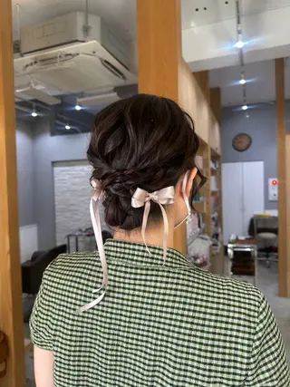 ミディアム miloc MOMOKAのヘアスタイル