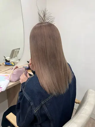 セミロング カラー TOKI mahoのヘアスタイル