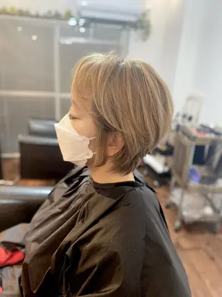 ショート カラー Lizir ルズィール所属・Luzir⭐︎ GEN⭐︎のヘアスタイル