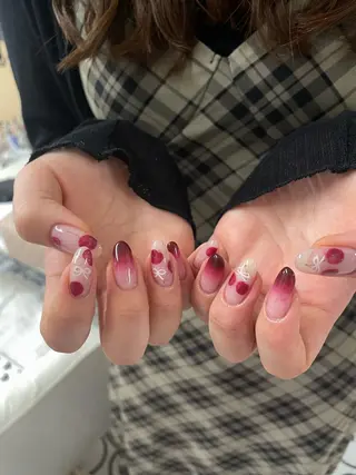 ネイル koyu 🩶のネイルデザイン