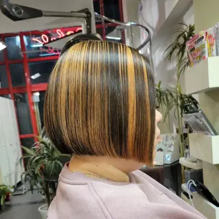 ショート カラー 遠藤 史秋のヘアスタイル