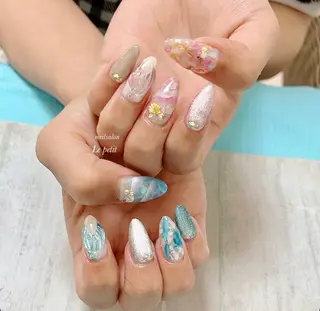 ネイル 石野 広佳のネイルデザイン