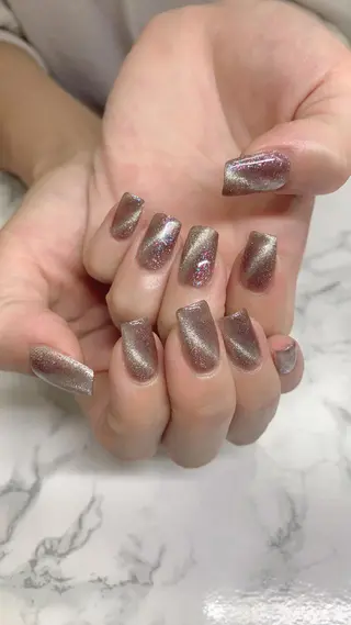 ネイル はな💎ネイル ワンホン、長さ出しのネイルデザイン