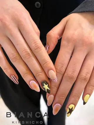 ネイル マイ Bianca 錦糸町のネイルデザイン