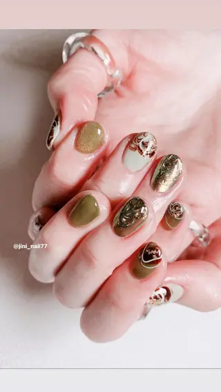 ネイル JINI NAIL所属・ジニ ネイルのネイルデザイン
