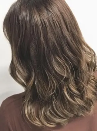 ロング カラー ヘアアレンジ 🌟髪質改善ケアカラ ー美髪縮毛矯正y🌟のヘアスタイル