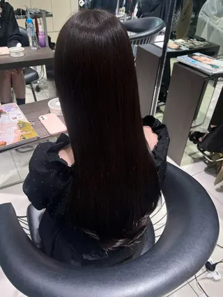 ロング sakura 🪽 艶カラー/髪質改善のヘアスタイル