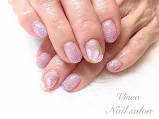 ネイル Viseo《6週間 長持ちパラジェル》のネイルデザイン