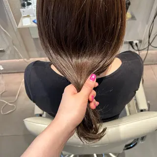 ミディアム カラー 艶感/ナチュラル 🌿マアヤのヘアスタイル