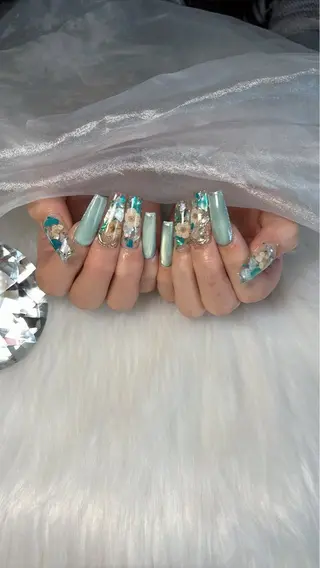 ネイル salon de belnetta所属・kayo 💅のネイルデザイン