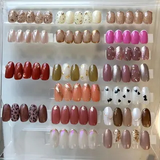 ネイル 黒葛原 めぐみのネイルデザイン