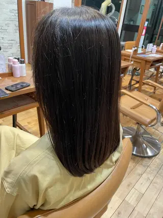 ミディアム 山本　恵 (やまもと  けい)のヘアスタイル