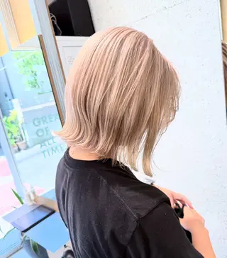 ミディアム GOAT_茅ヶ崎 キシ サクラのヘアスタイル