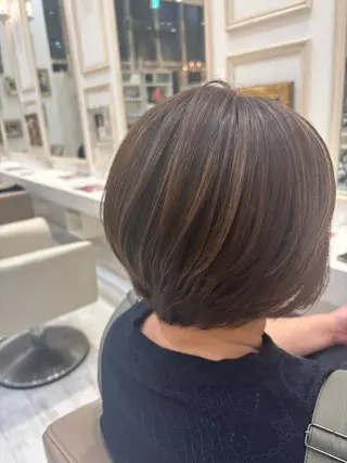 カラー 上田 華音のヘアスタイル