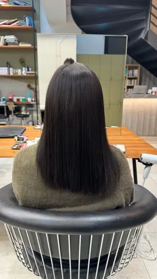 セミロング sweetroom平塚所属・⭐️SWT 氷室翔也縮毛矯正⭐️のヘアスタイル