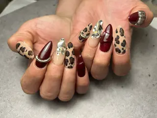 ネイル Yakko pas á pasのネイルデザイン