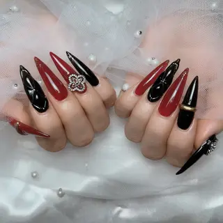 ネイル pnd.nail所属・半田 友加里のネイルデザイン