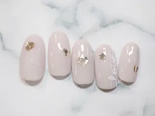 ネイル トップネイリスト Ribbon立川店のネイルデザイン