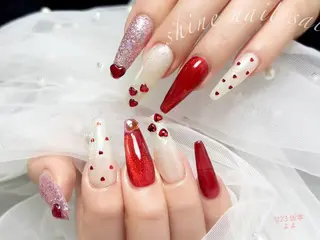 ネイル shineジェル& チップ長さだしのネイルデザイン