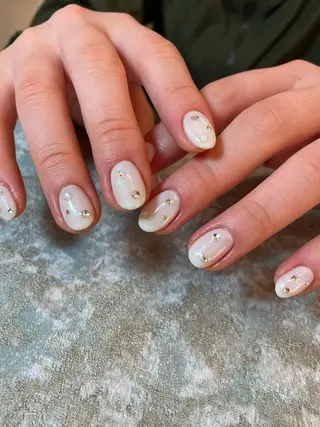 ネイル Ami 🦥のネイルデザイン