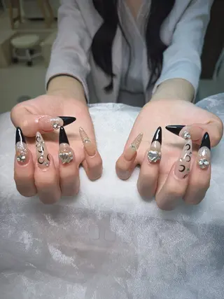 ネイル RiNo Nail Salon所属・RinO Nail 大阪のネイルデザイン