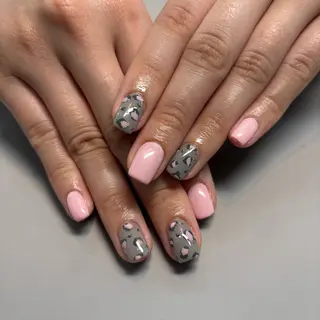 ネイル THE BALM Rosagasのネイルデザイン