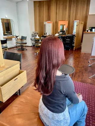 ロング カラー 上島 未緒のヘアスタイル