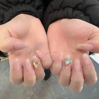 ネイル Charom Akaneのネイルデザイン