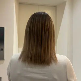 ミディアム カラー 佐々木 萌衣/ 髪質改善/つやカラーのヘアスタイル