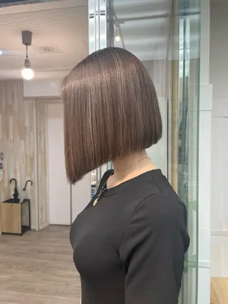 ショート カラー HIKARU副店長/ ✨️髪質改善のヘアスタイル