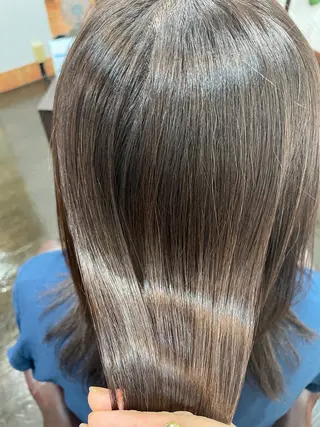 セミロング カラー La Ruelle yoko🐈髪質改善のヘアスタイル