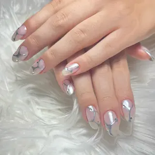 ネイル 小栗 明香のネイルデザイン