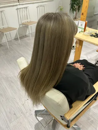セミロング カラー 💙まこと💙艶 カラー(Rico)のヘアスタイル