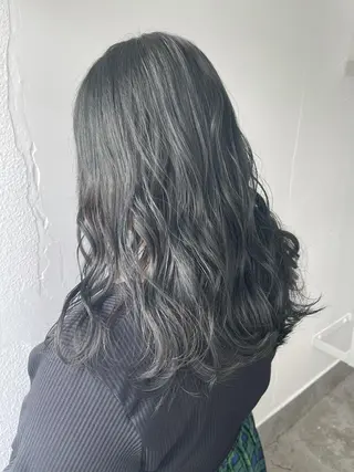 ロング カラー &chaLme   心斎橋所属・emi/髪質改善/ 韓国風/艶カラーのヘアスタイル