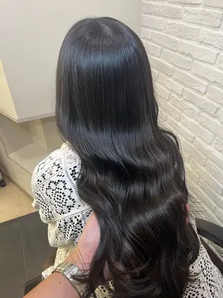 ロング 地毛風カラー/ 吉田菜々子のヘアスタイル