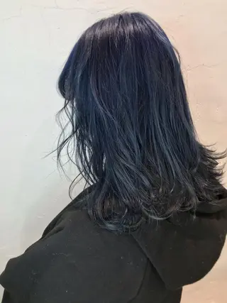 セミロング カラー 🇰🇷カルマパーマ kaito🇰🇷のヘアスタイル