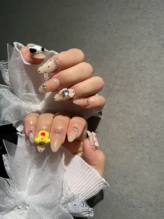 ネイル I-nailロング /ワンホン/キラキラのネイルデザイン