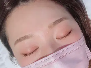 mary メアリーの眉毛・アイブロウイメージ