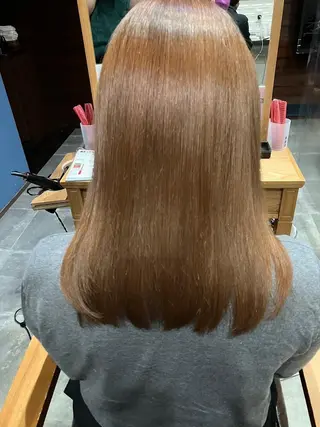 ミディアム ✨白髪ぼかし 🍀MINAKO☆のヘアスタイル