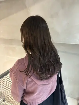 カラー 🧸ミルクティー／ 顔周りレイヤー/ミクのヘアスタイル