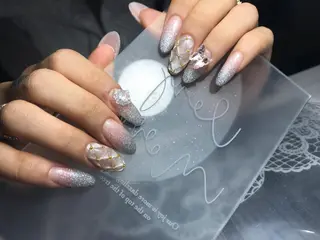 ネイル Eveネイル チップスカルプ専門店のネイルデザイン