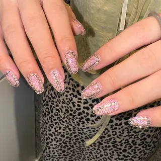 ネイル RIEKO🍒 ワンホン♡推しネイルのネイルデザイン