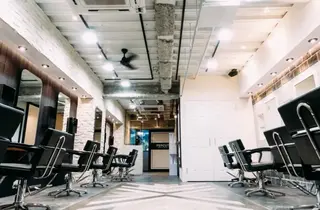 流れる縮毛矯正 1000円市来柊太郎のヘアスタイル