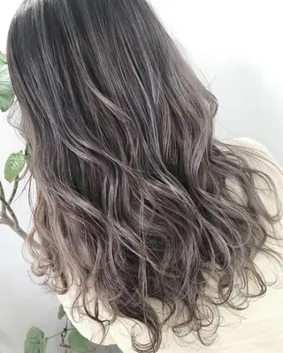 カラー ブリーチ毛縮毛矯正 👑山口のヘアスタイル