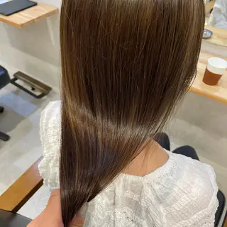 ロング カラー 外山 実咲のヘアスタイル