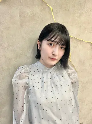 ミディアム カラー ヘアアレンジ ボブ｜韓国｜美髪矯正 ｜amika🌙のヘアスタイル