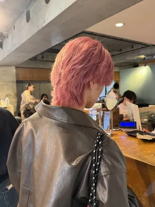 メンズ NORA Journey所属・ブリーチカラー/ブロ ンドレイヤーカットのヘアスタイル